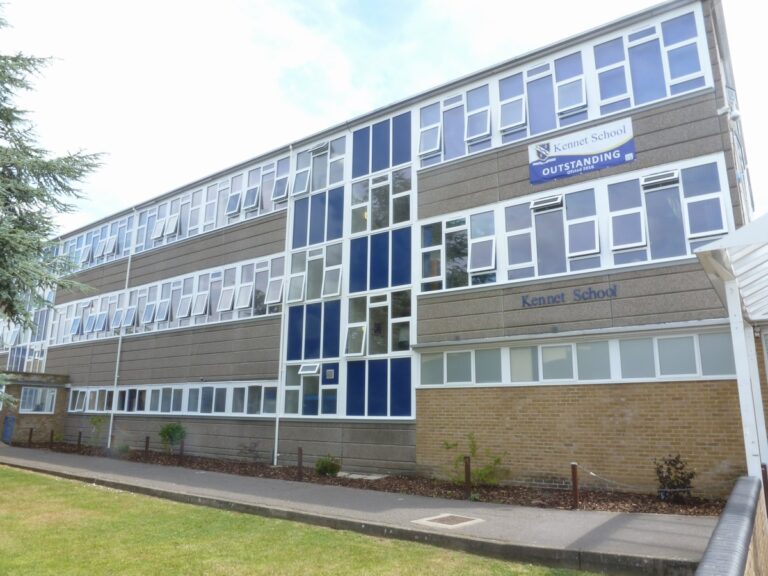 Replacement Aluminium Windows & Curtain Wall at Kennet School, Abingdon, Oxon